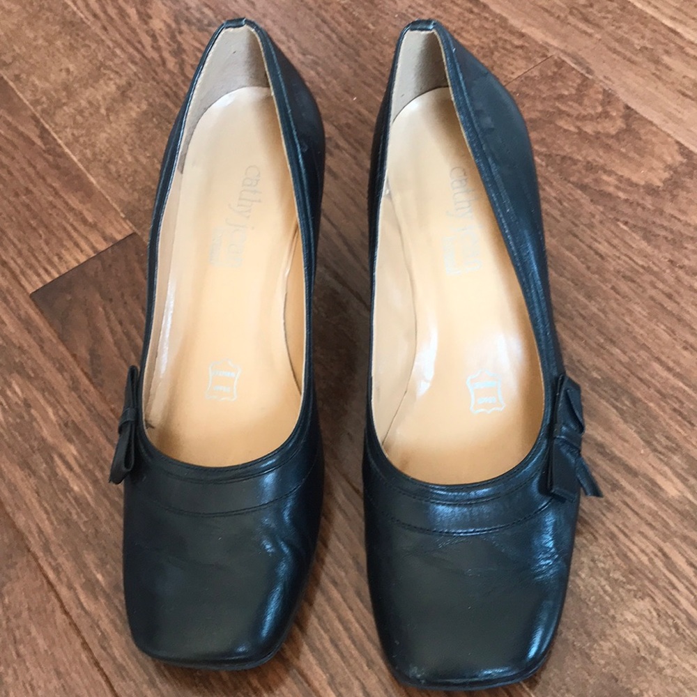Heels are about 1 inch height, mint condition